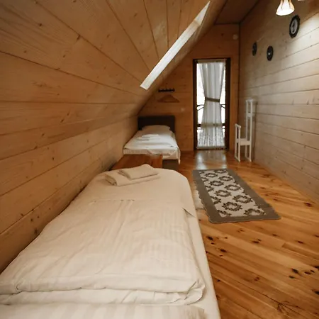Hotel Tukhlay *